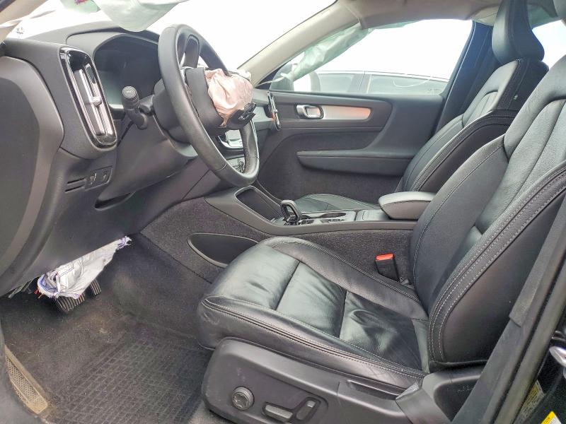 Zdjęcie 7 z aukcji – 2022 VOLVO XC40 z VIN YV4162UK2N2762636