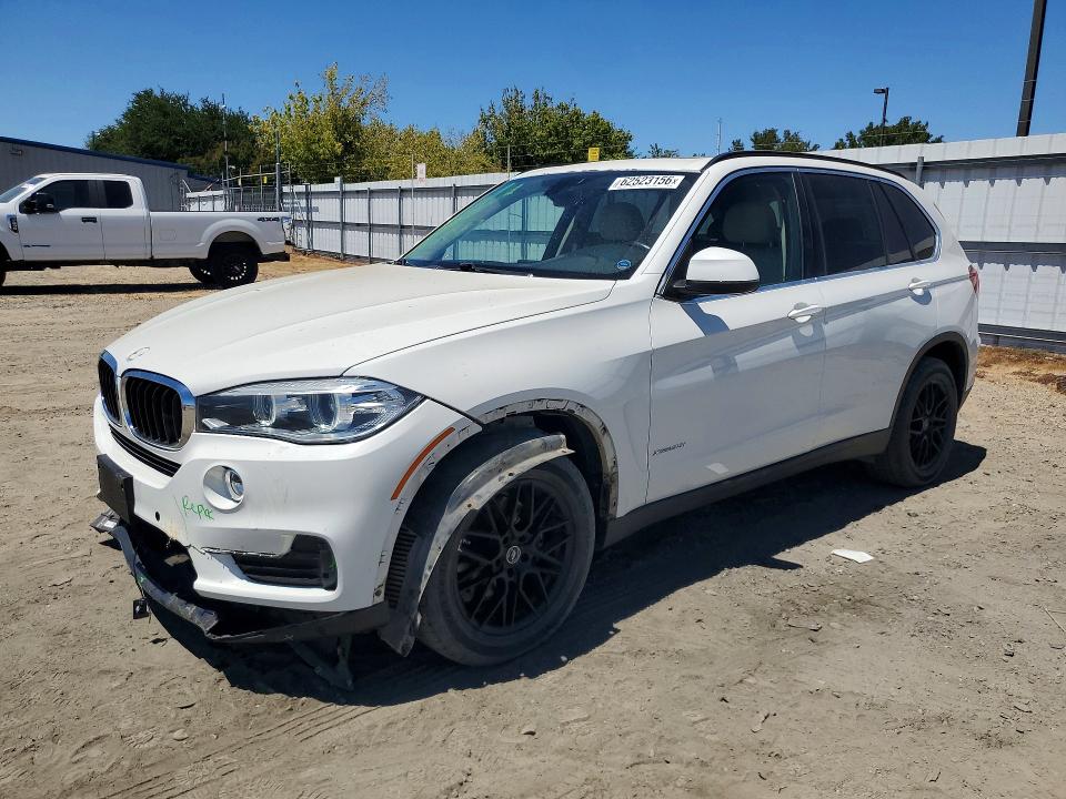 BMW X5 2015 with VIN 5UXKR0C59F0K55467 - Photo from auction