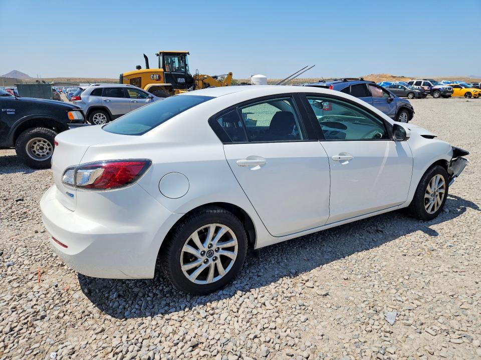 Photo 3 from auction – 2013 MAZDA 3 with VIN JM1BL1VP0D1778987