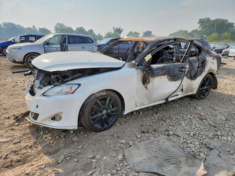 LEXUS IS 2008 with VIN JTHBK262482075743 - Photo from auction