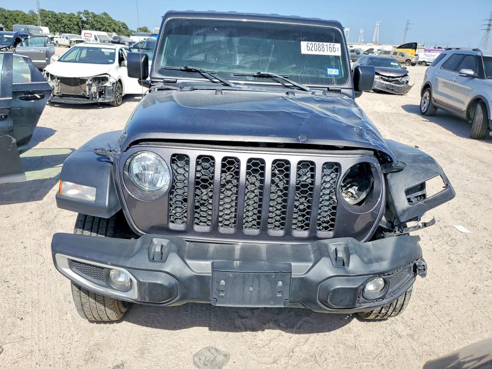 Photo 5 from auction – 2023 JEEP GLADIATOR with VIN 1C6HJTAG2PL523503