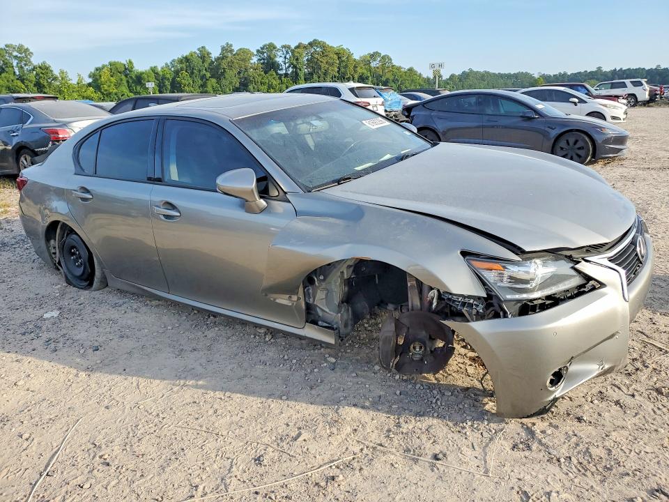 Photo 4 from auction – 2015 LEXUS GS with VIN JTHBE1BL8FA019856