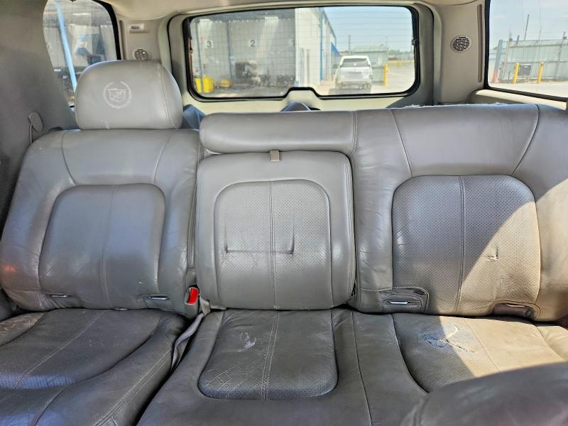 Photo 10 from auction – 2002 CADILLAC ESCALADE with VIN 1GYEK63N82R297876
