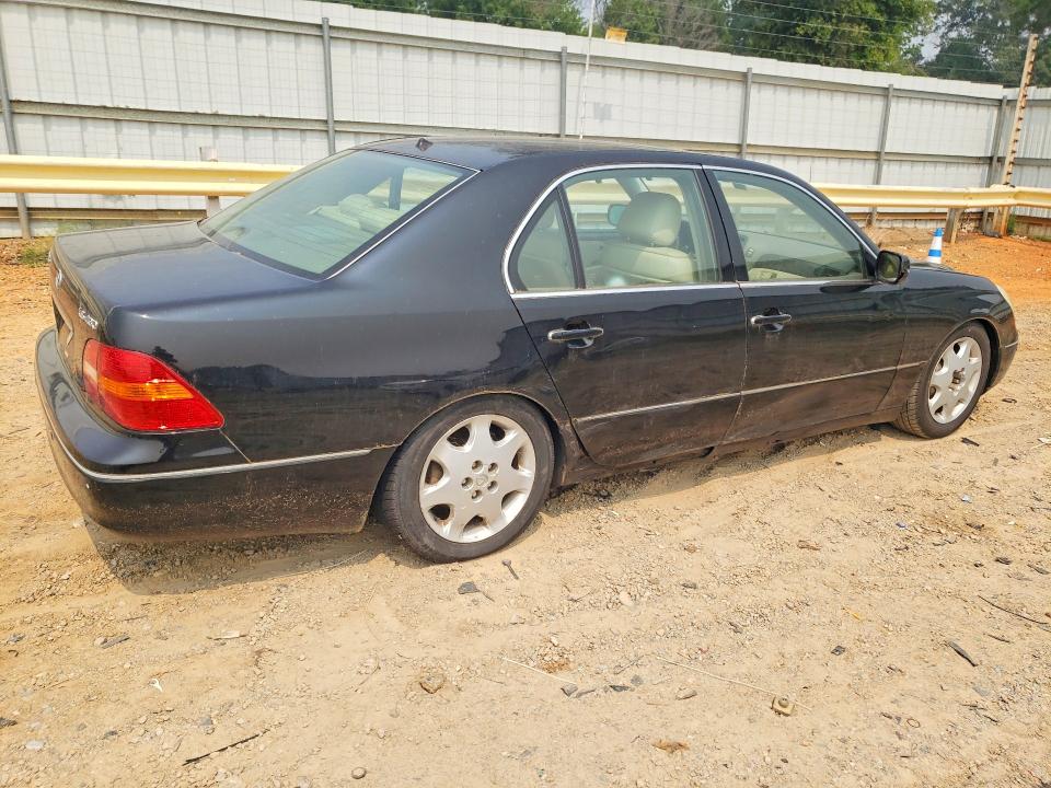 Photo 3 from auction – 2001 LEXUS LS with VIN JTHBN30F610050241