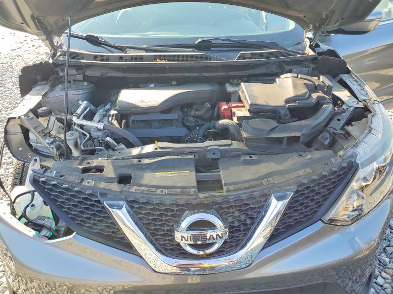 Снимка 12 от търг – 2017 NISSAN ROGUE SPORT с VIN JN1BJ1CP1HW013842
