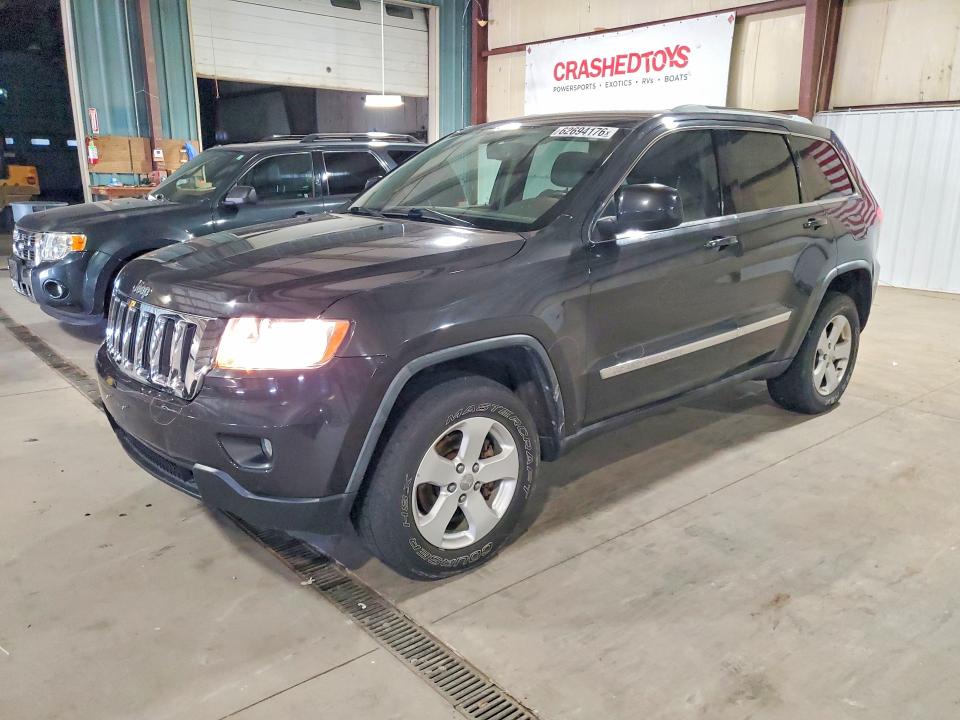 JEEP GRAND CHEROKEE 2011 مع رقم تعريف المركبة 1J4RR4GT3BC615500 - صورة من المزاد