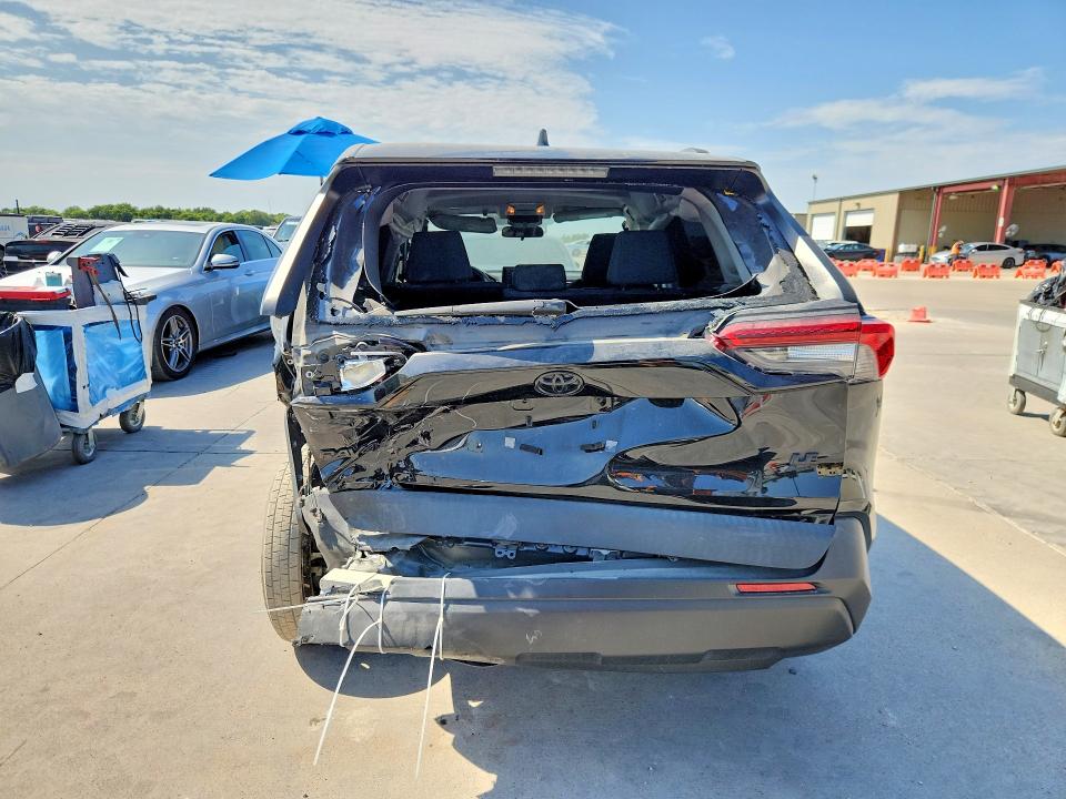 Photo 6 from auction – 2021 TOYOTA RAV4 with VIN 2T3H1RFV1MC167039