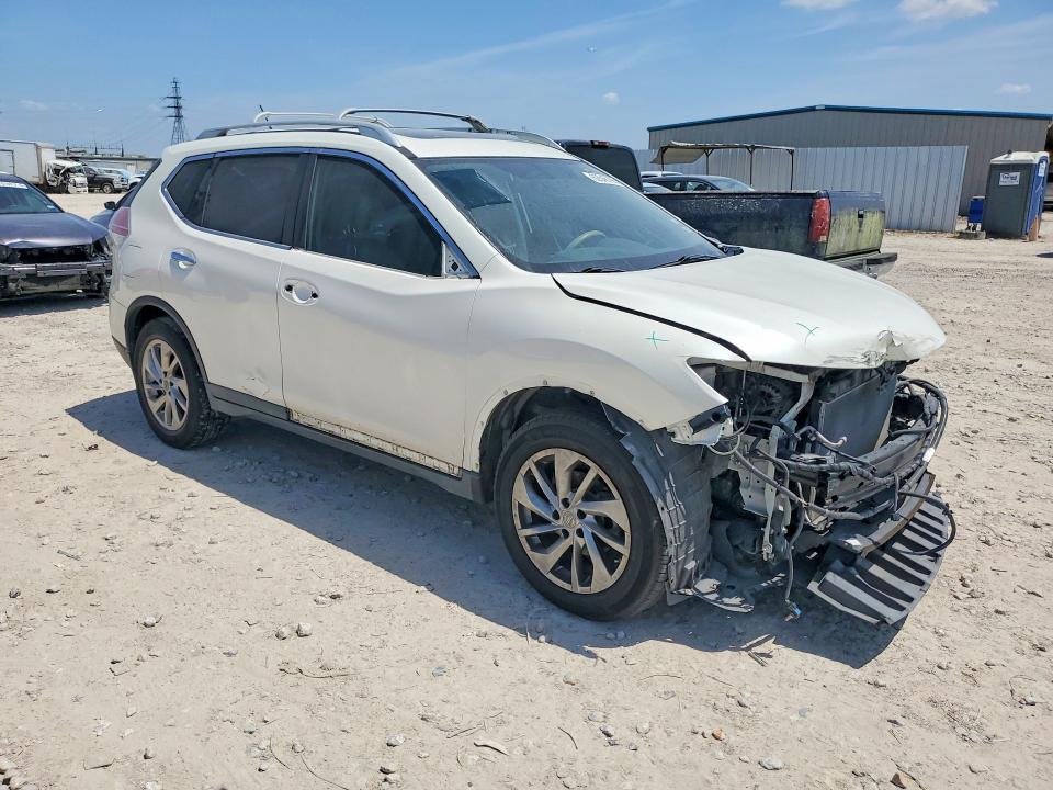 Photo 4 from auction – 2015 NISSAN ROGUE with VIN 5N1AT2MT3FC913592