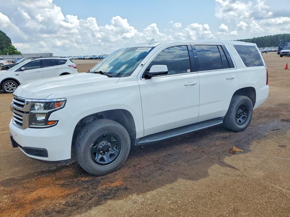 CHEVROLET TAHOE 2020 with VIN 1GNLCDEC1LR148096 - Photo from auction
