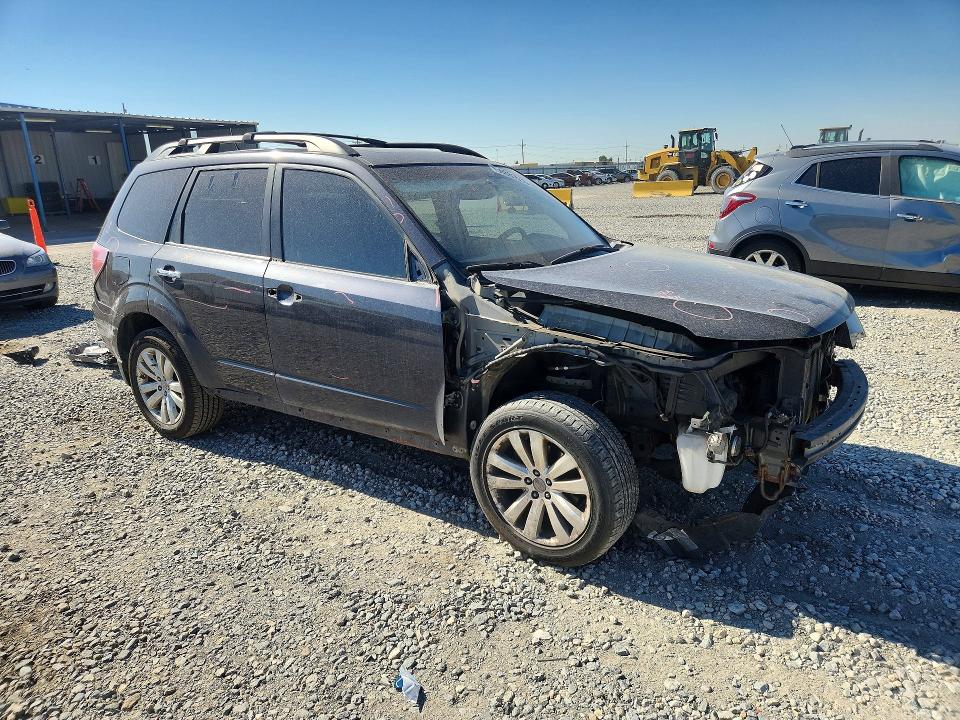 Photo 4 from auction – 2012 SUBARU FORESTER with VIN JF2SHBDC1CH400593