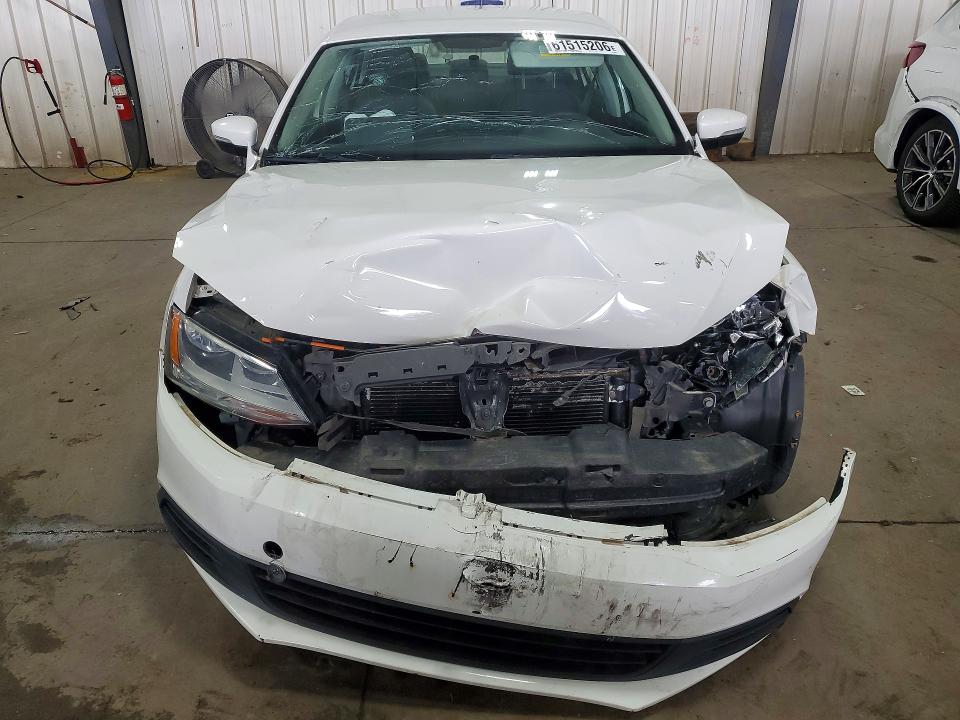 Photo 5 from auction – 2012 VOLKSWAGEN JETTA with VIN 3VWDP7AJ0CM365502