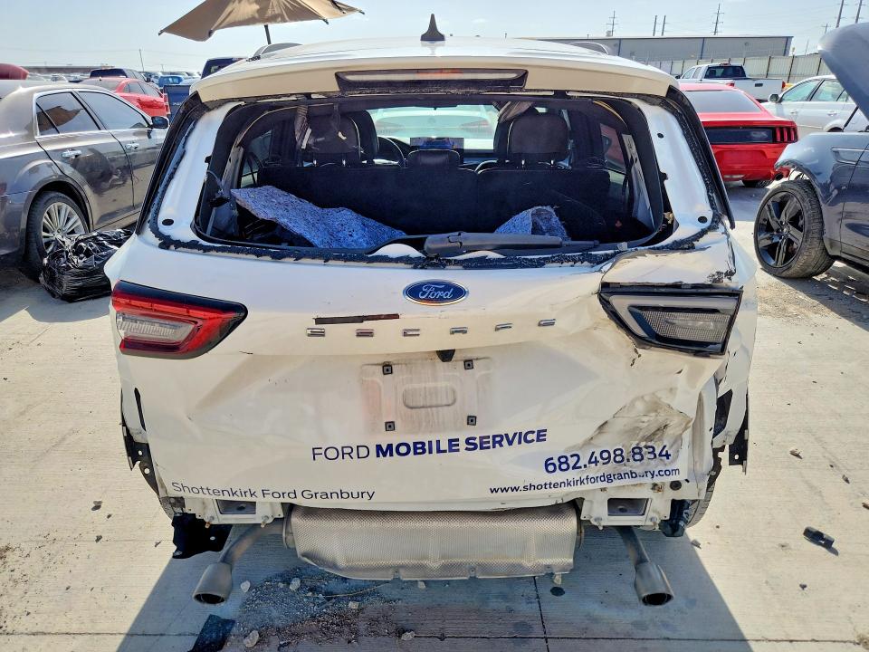 Photo 6 from auction – 2023 FORD ESCAPE with VIN 1FMCU0MN4PUA83986
