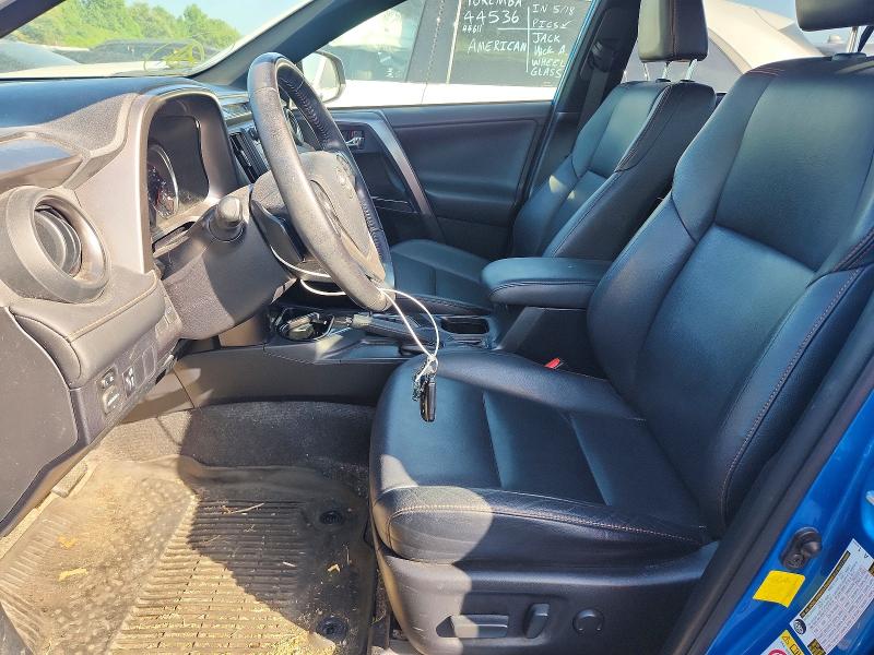 Photo 7 from auction – 2016 TOYOTA RAV4 with VIN JTMNFREV5GJ082812