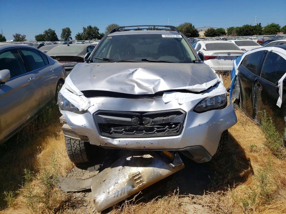 Photo 5 from auction – 2019 SUBARU CROSSTREK with VIN JF2GTACC5K9215052