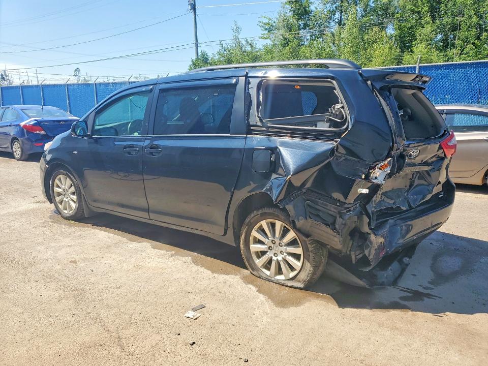 Photo 2 from auction – 2017 TOYOTA SIENNA with VIN 5TDJZ3DC3HS172192