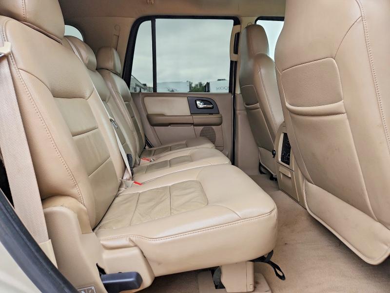 Photo 11 from auction – 2006 FORD EXPEDITION with VIN 1FMPU16556LA17939