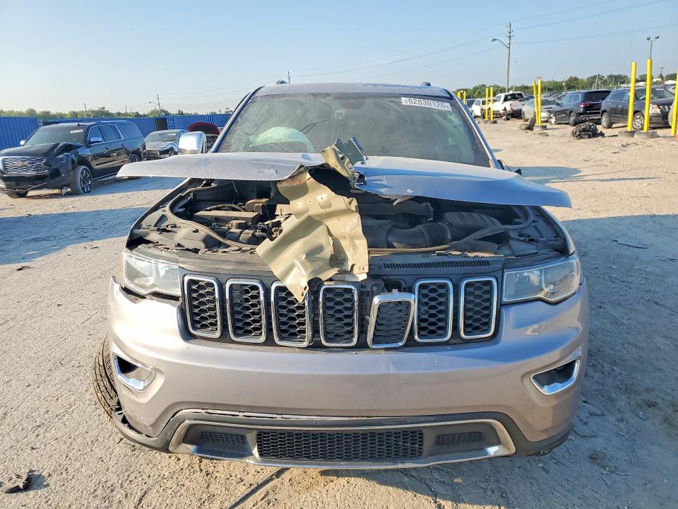 Photo 5 from auction – 2017 JEEP GRAND CHEROKEE with VIN 1C4RJFBG0HC899843