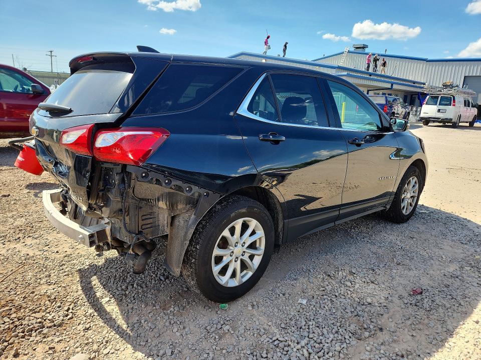 Photo 3 from auction – 2019 CHEVROLET EQUINOX with VIN 2GNAXUEV0K6280239