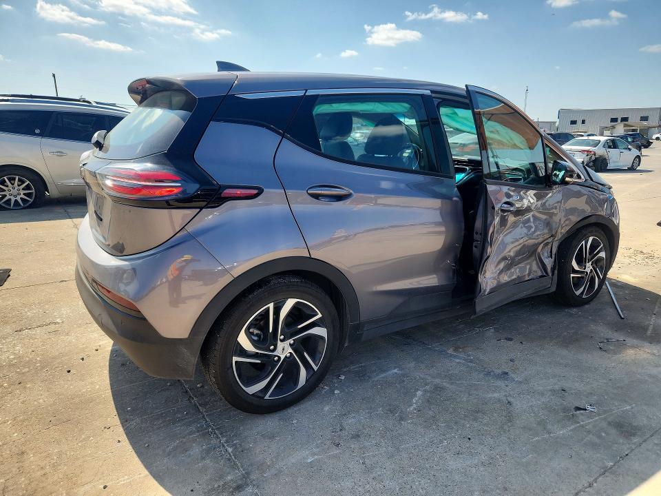 Photo 3 from auction – 2023 CHEVROLET BOLT EV with VIN 1G1FX6S00P4179173