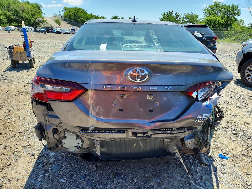 Photo 6 from auction – 2023 TOYOTA CAMRY with VIN 4T1R11BK4PU080653