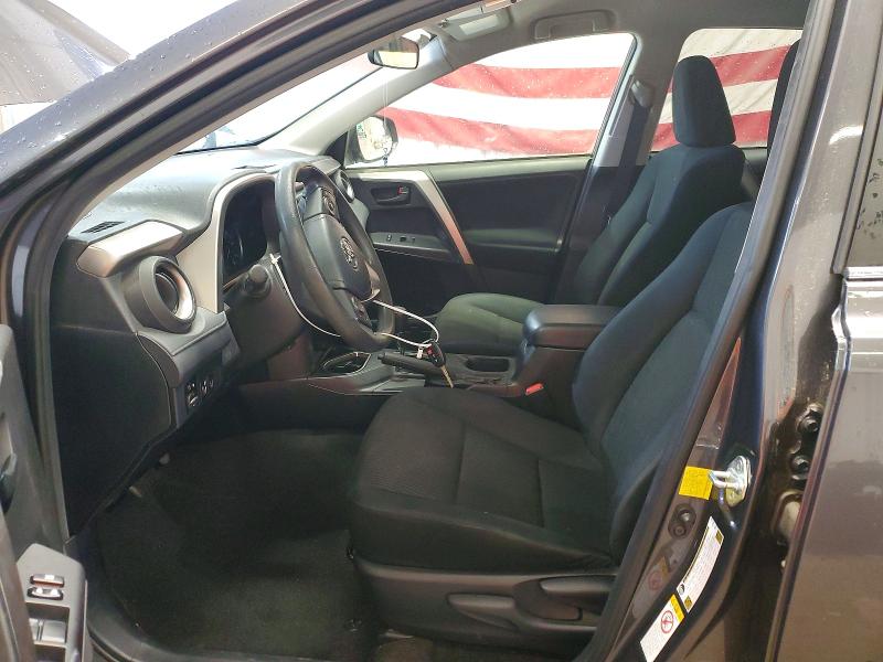 Photo 7 from auction – 2017 TOYOTA RAV4 with VIN JTMZFREV6HJ706099