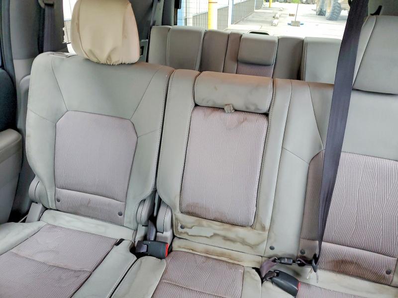 Photo 10 from auction – 2015 HONDA PILOT with VIN 5FNYF4H30FB067859