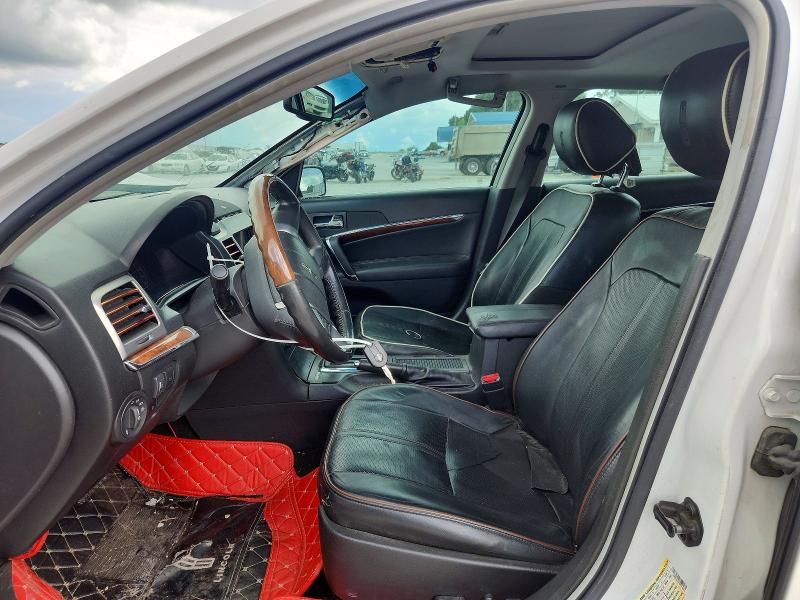 Photo 7 from auction – 2011 LINCOLN MKZ with VIN 3LNDL2L37BR774612
