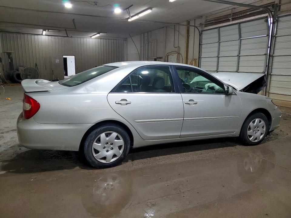 Photo 3 from auction – 2003 TOYOTA CAMRY with VIN 4T1BE32K53U699693