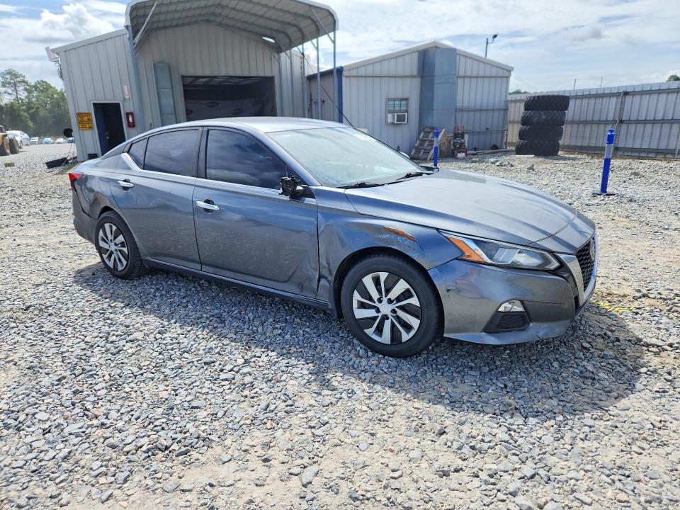 Photo 4 from auction – 2019 NISSAN ALTIMA with VIN 1N4BL4BV0KC167143