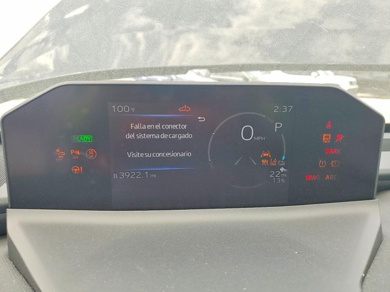 Снимка 9 от търг – 2026 TOYOTA BZ с VIN JTMBFAEBXTJ015711