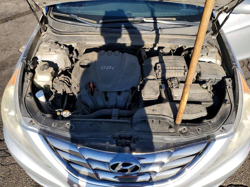Photo 11 from auction – 2013 HYUNDAI SONATA with VIN 5NPEC4AC8DH590020