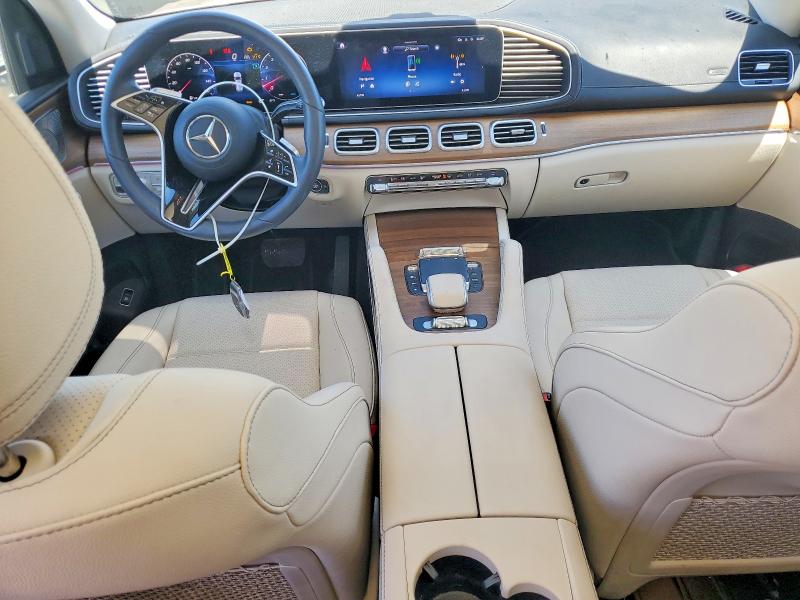 Photo 8 from auction – 2024 MERCEDES-BENZ GLS with VIN 4JGFF5KE1RB209243