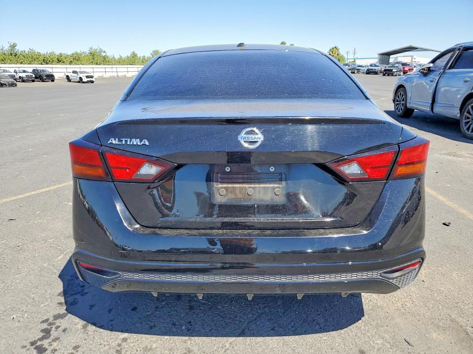 Photo 6 from auction – 2020 NISSAN ALTIMA with VIN 1N4BL4BV6LC220350