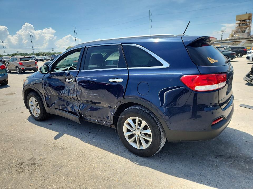 Photo 2 from auction – 2017 KIA SORENTO with VIN 5XYPG4A35HG299968