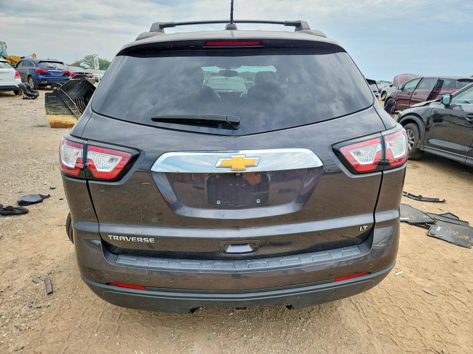 Photo 6 from auction – 2017 CHEVROLET TRAVERSE with VIN 1GNKRGKDXHJ301444