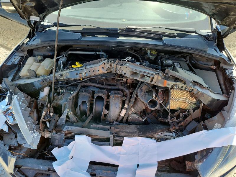 Photo 11 from auction – 2016 FORD FOCUS with VIN 1FADP3F20GL395190