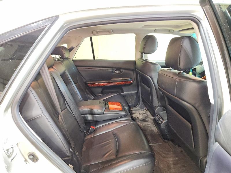 Photo 11 from auction – 2007 LEXUS RX with VIN 2T2HK31U17C005901
