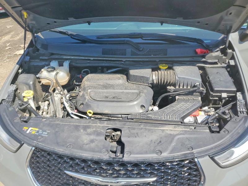 Photo 12 from auction – 2023 CHRYSLER PACIFICA with VIN 2C4RC1BG6PR531024