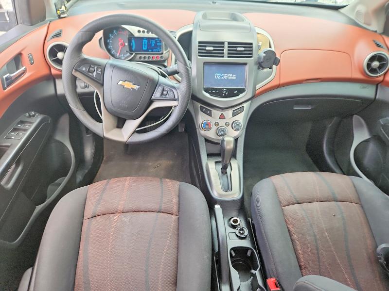 Photo 8 from auction – 2015 CHEVROLET SONIC with VIN 1G1JC6SH4F4103305