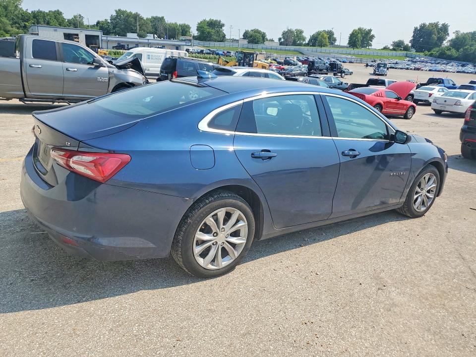 Photo 3 from auction – 2019 CHEVROLET MALIBU with VIN 1G1ZD5ST3KF149544