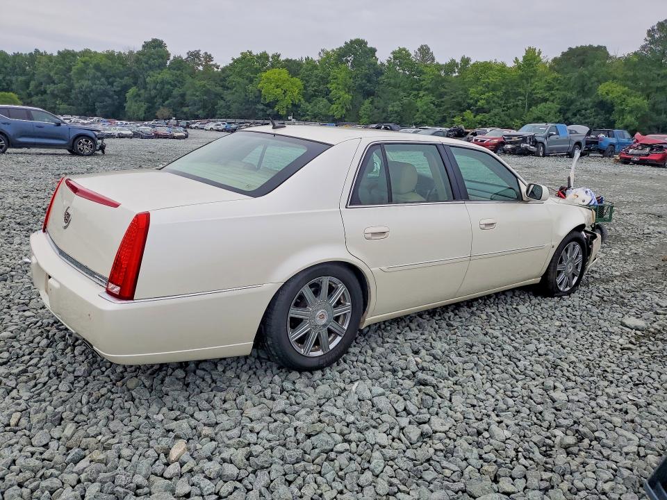 Photo 3 from auction – 2008 CADILLAC DTS with VIN 1G6KD57Y98U121848