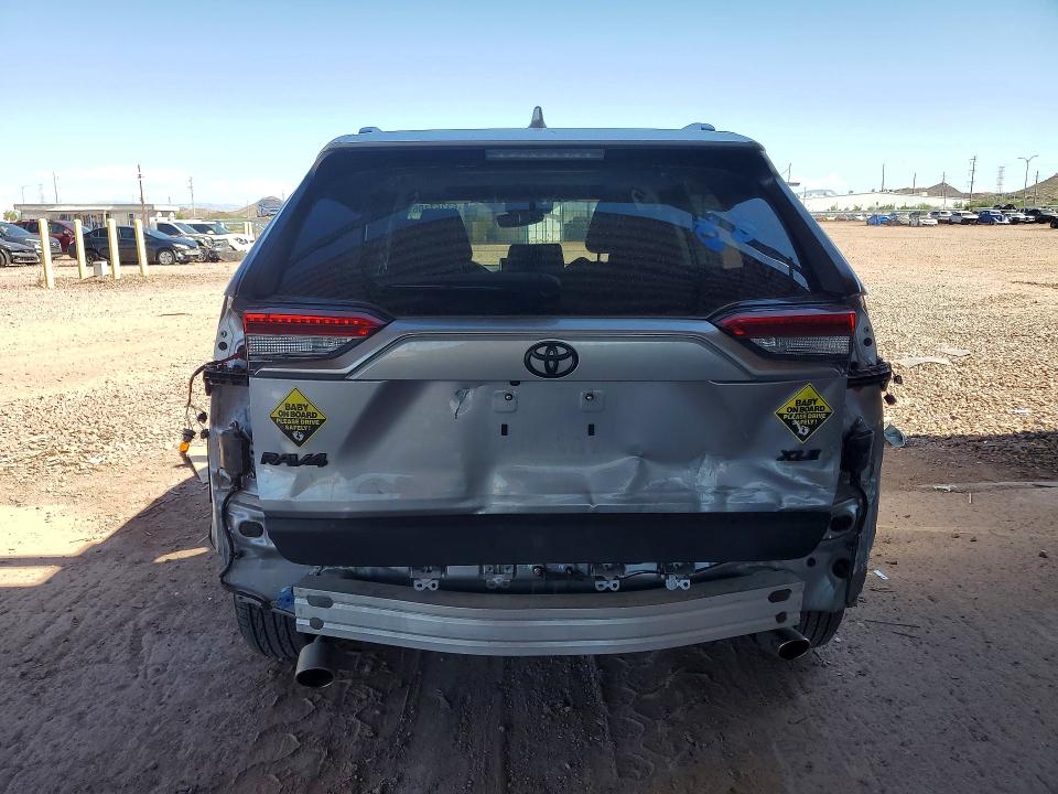 Photo 6 from auction – 2024 TOYOTA RAV4 with VIN JTMW1RFV4RD125409