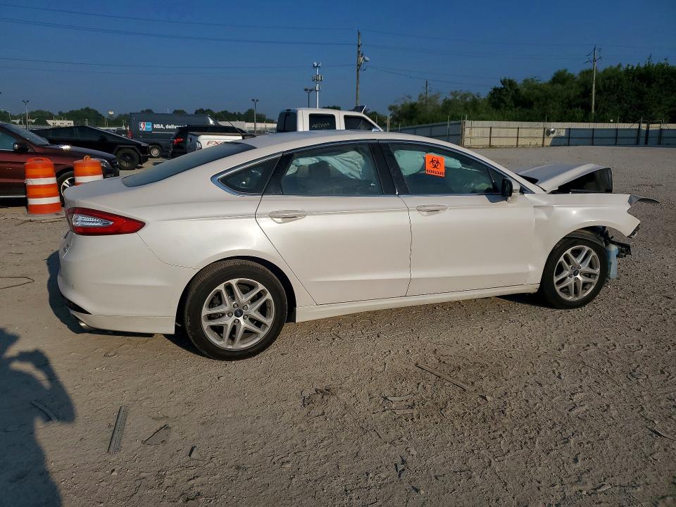 Photo 3 from auction – 2014 FORD FUSION with VIN 3FA6P0HD8ER218343