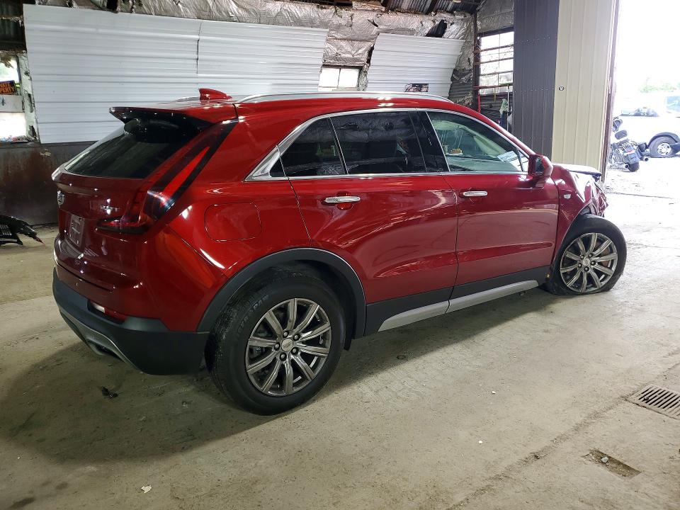 Photo 3 from auction – 2019 CADILLAC XT4 with VIN 1GYFZDR40KF229009