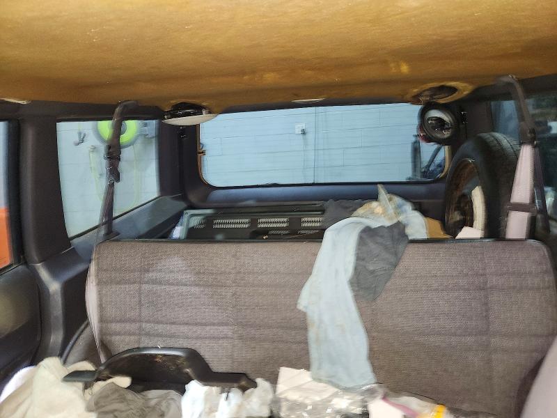 Photo 10 from auction – 2000 JEEP CHEROKEE with VIN 1J4FF48S6YL223346