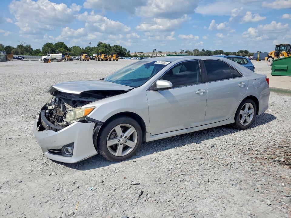 TOYOTA CAMRY 2014 with VIN 4T1BF1FK7EU453503 - Photo from auction