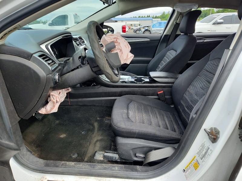 Photo 7 from auction – 2016 FORD FUSION with VIN 3FA6P0H70GR310110