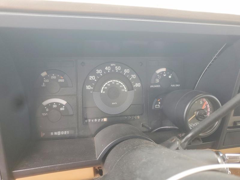 Photo 9 from auction – 1988 GMC GMT-400 with VIN 2GTFC29K5J1573046