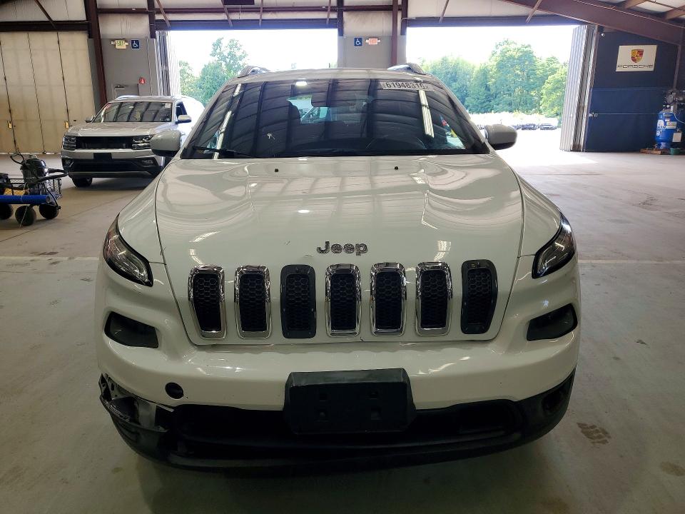Photo 5 from auction – 2014 JEEP CHEROKEE with VIN 1C4PJLCB8EW149237