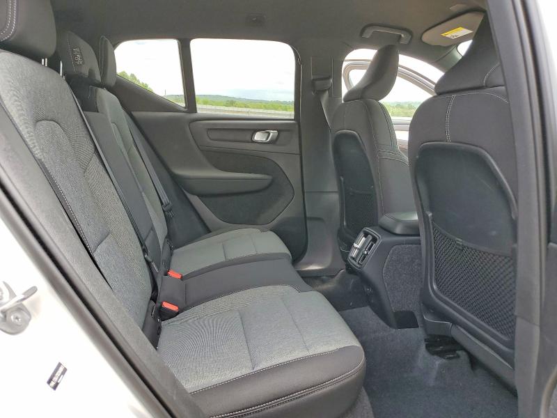 Photo 11 from auction – 2025 VOLVO XC40 with VIN YV4L12UJ7S2543813